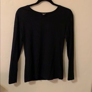 Black long sleeve t shirt